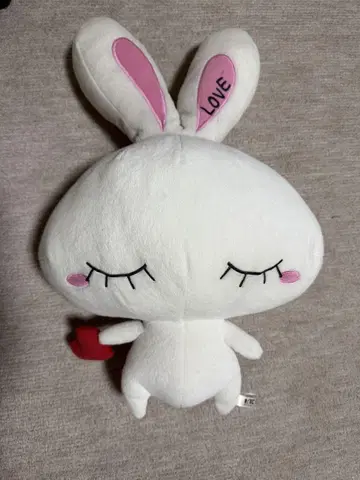 토끼 봉제 인형