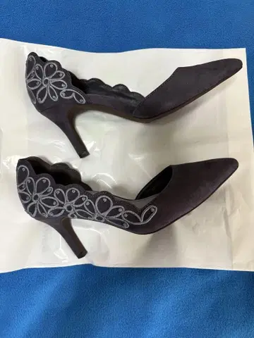RANDA 펌프스 23.5cm