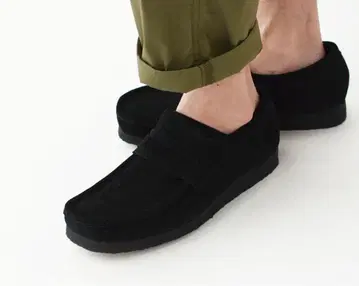 CLARKS 왈라비 로퍼