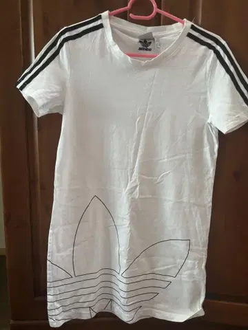 adidas 화이트 T셔츠 원피스