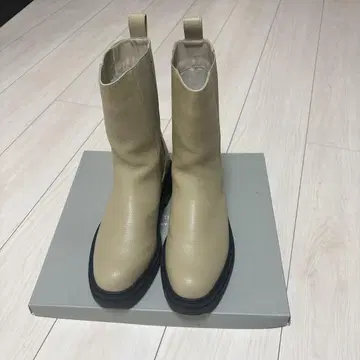 유나이티드 애로우즈 부츠 베이지 그린라벨 뷰티앤유스