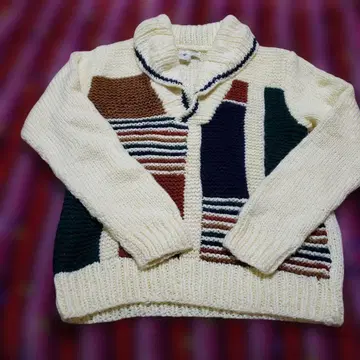 구제 의류 KENNINGTON 사이즈 M 스웨터