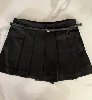 ZARA 자라 플리츠 스코트