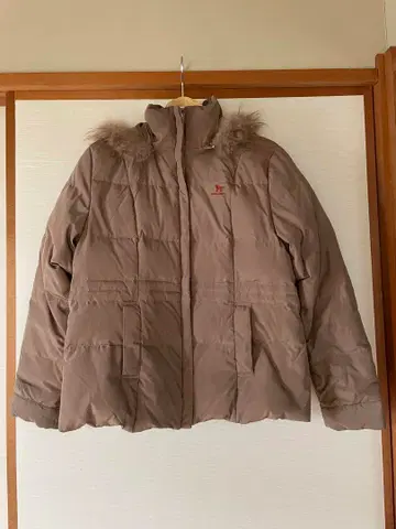 타임세일 DOG DEPT 퍼 포함 다운 자켓 베이지