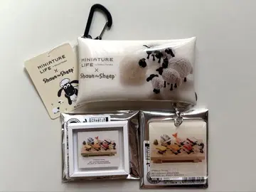 숀더쉽 전시회 굿즈 묶음 판매