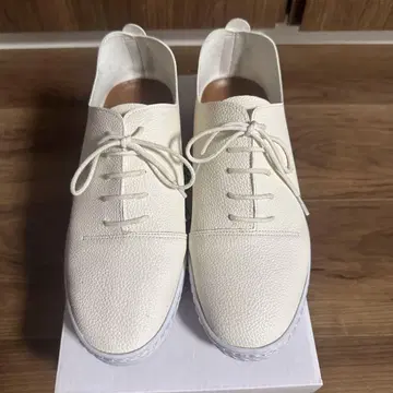 enchanted 엔찬티드 소프트 레이스업 슈즈 24cm