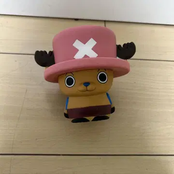 초파 피규어 핑크 모자