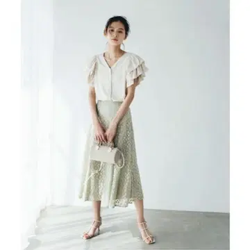 natural beauty basic 코드 레이스 스커트