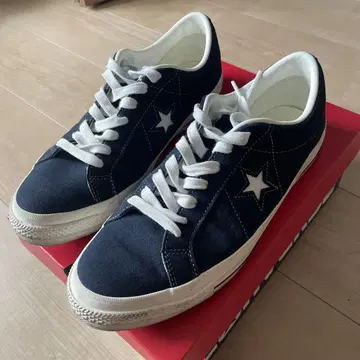 CONVERSE 네이비 스니커즈