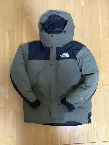 THE NORTH FACE 마운틴 다운 자켓 M 사이즈