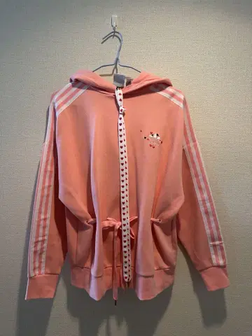 미사용 새상품 adidas 하트 모티브 후드티 핑크 M 사이즈