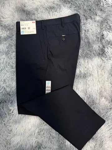 UNIQLO 드라이 슬랙스 네이비 82X70