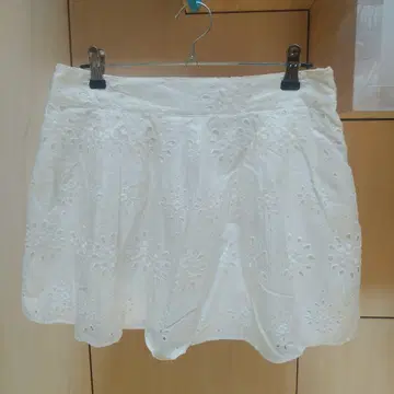 질스튜어트 스커트