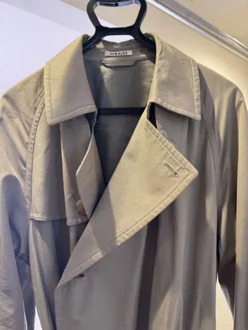 오라리 WASHED SILK CHAMBRAY TRENCH COAT 3