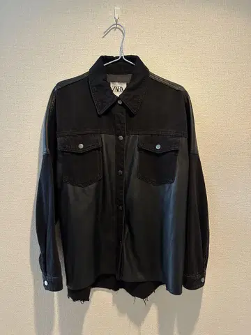ZARA 블랙 데님 합성 피혁 자켓 M 사이즈