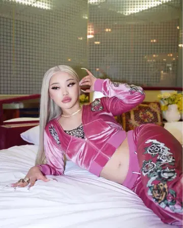 에드 하디 X 트래비스 벨로아 셋업 핑크