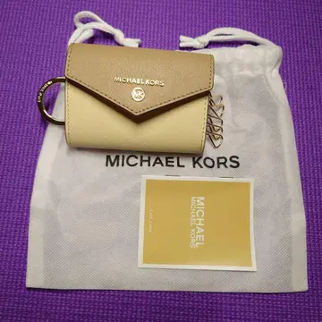 MICHAELKORS 키케이스