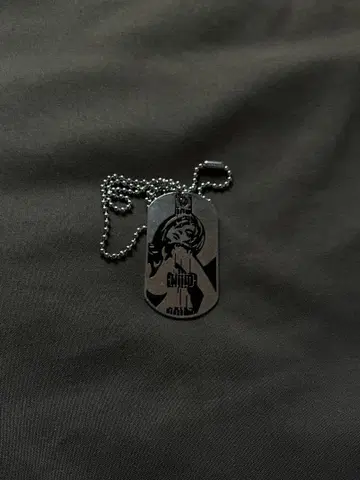 힐테릭 글래머 도그 택 목걸이