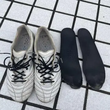 미즈노 축구화 화이트 25cm 제로글라이드 포함