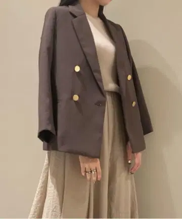 [무료배송] 금장 버튼 더블 블레이저