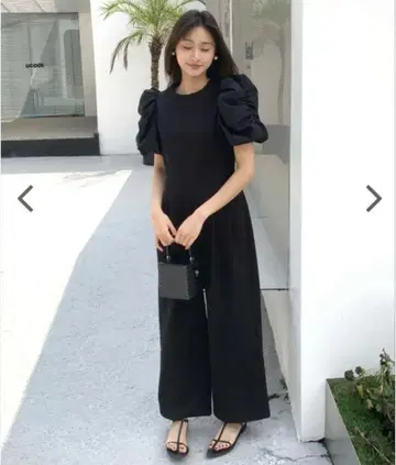 GATHER PUFF CMB ROMPERS 블랙
