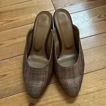 유나이티드 애로우즈 샌들