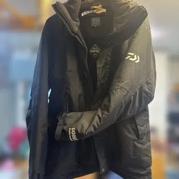 GORE-TEX 블랙 낚시용 자켓