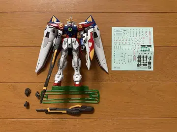 RG 윙건담 제로 조립 완료
