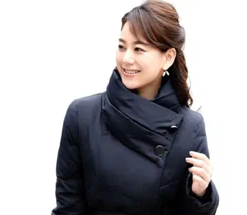 하이넥 비대칭 다운 코트 (RUIRUE BOUTIQUE) 새상품급