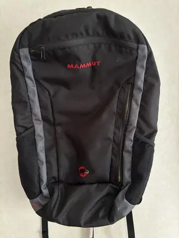MAMMUT XERON LMNT 30 블랙 백팩