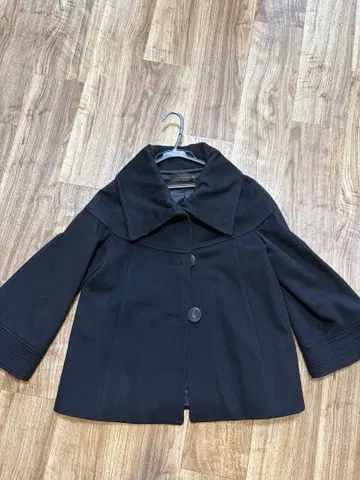 ZARA 블랙 숏코트