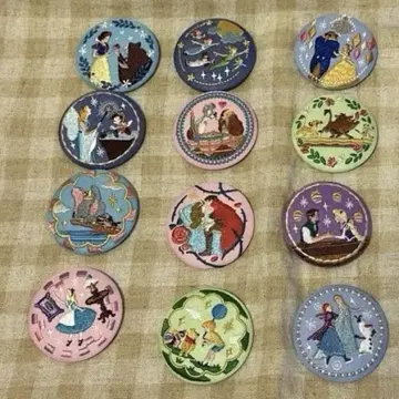 Disney Characters 자수 캔뱃지 비스킷 12종 세트