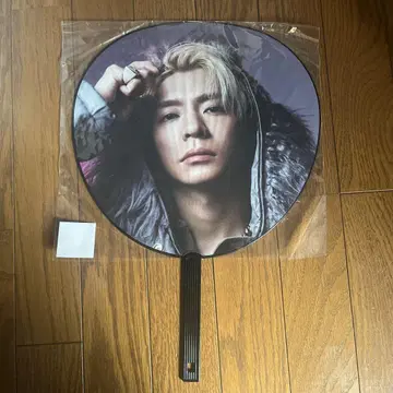number_i 기시 유타 부채