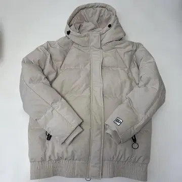GAP 후드 부착 베이지 다운 자켓