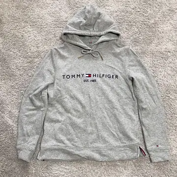 TOMMY HILFIGER 자수 로고 후드티