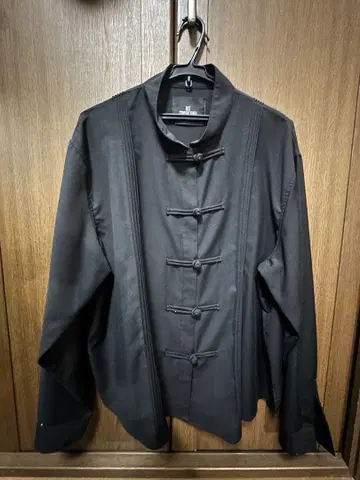 블랙 차이나 셔츠