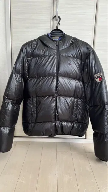 HILFIGER DENIM 블랙 다운 자켓