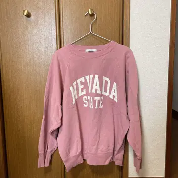 저널 스탠다드 리룸 NEVADA 로고 맨투맨 핑크