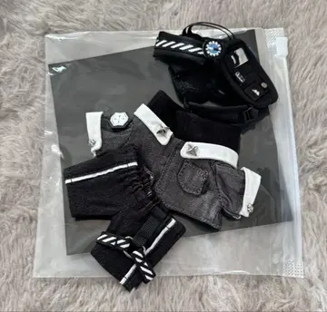 무속성 봉제 인형 10cm 의류