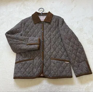[할인 중] 택 포함 새상품 크로커다일 퀼팅 자켓 트위드