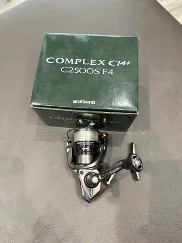 시마노 17 컴플렉스 C2500S F4