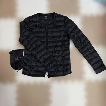 UNIQLO 울트라 라이트 다운 긴팔 M 사이즈