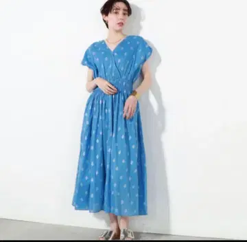 ne Quittez pas / 누키테파 FOIL PRINT DRESS