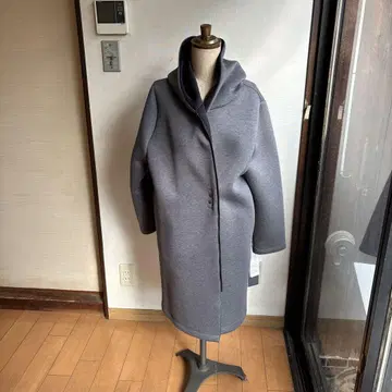 미사용 새상품 후드 부착 그레이 롱 코트