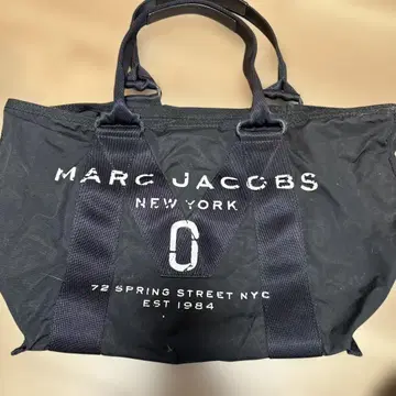 MARC JACOBS 블랙 토트백
