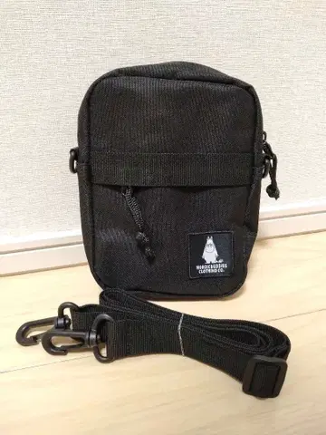 앵그리 무민 바디백