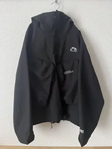 CMF SALVAGE SHELLHOODIE COEXIST