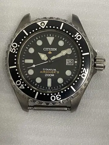 CITIZEN AIR DIVER'S 티타늄 손목시계 200M 방수