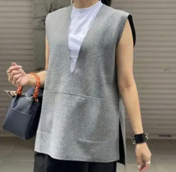 myine 그레이 V넥 오버 베스트