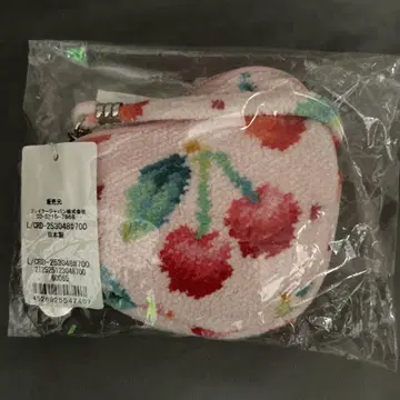 러브리 바이 페이러 하트 파우치